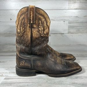 Ariat factory distressed leather cowboy boots Mens 12